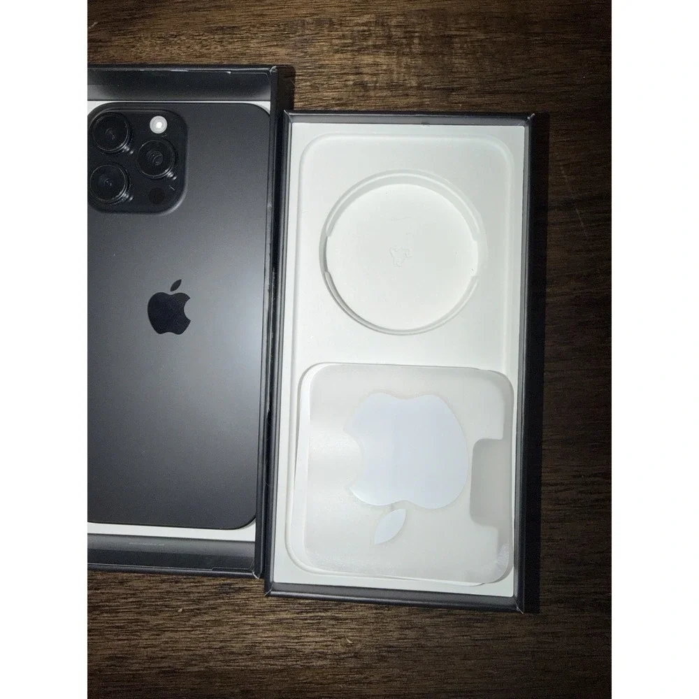Apple iPhone 16 Pro Max 512GB Graphite Black Unlocked Old Box Cellphone Used